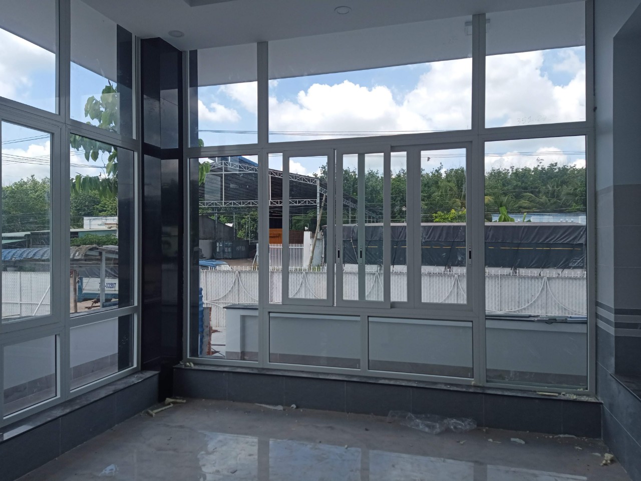Công trình nhôm kính cao cấp